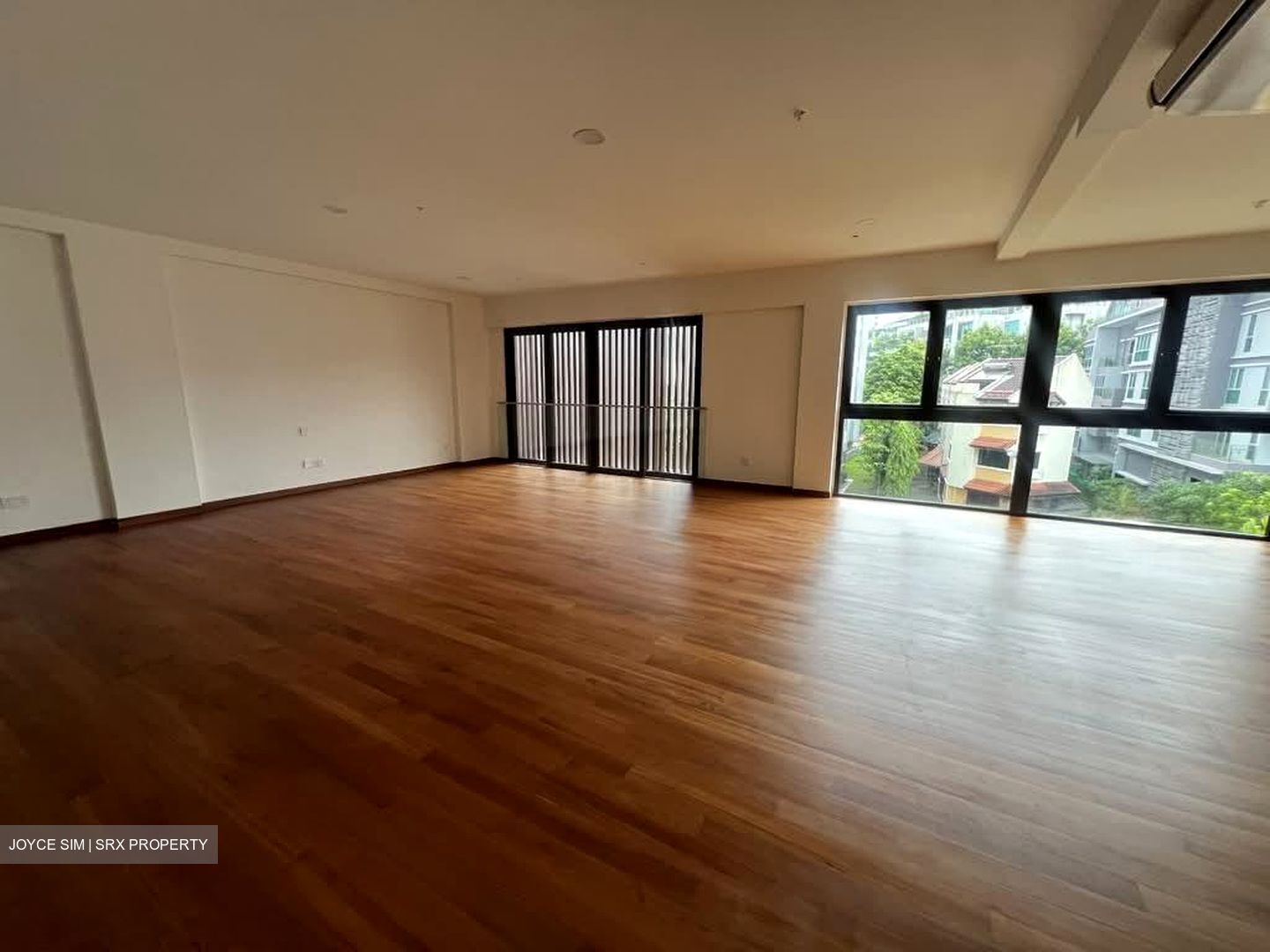 Fernhill Road (D10), Semi-Detached #574518321